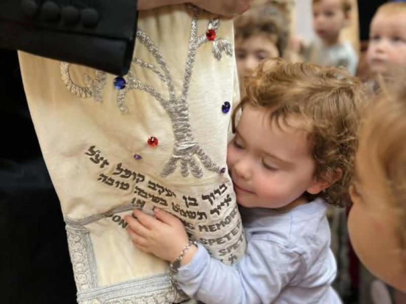 Holidays with Chabad 
